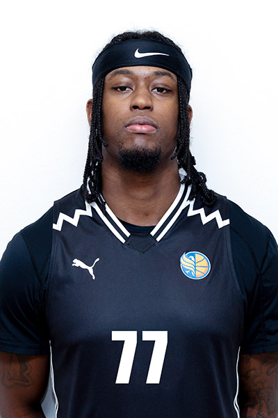 Elijah Tucker